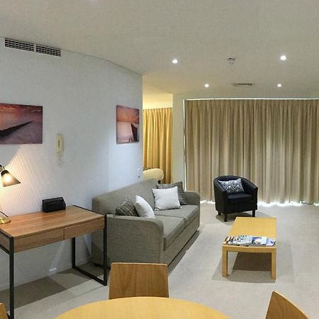 Wallaroo Marina Waterfront Luxe Apartment Exterior photo