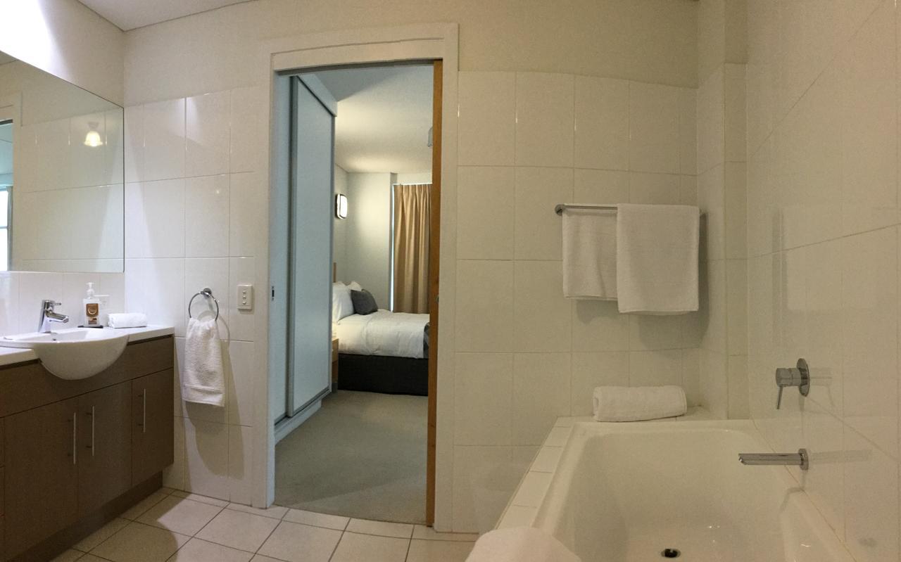 Wallaroo Marina Waterfront Luxe Apartment Exterior photo